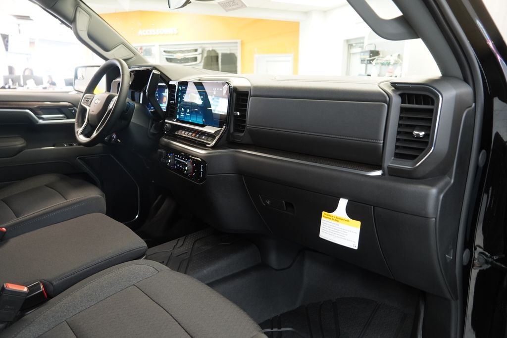 2026 Chevrolet Silverado 1500 LT LT1