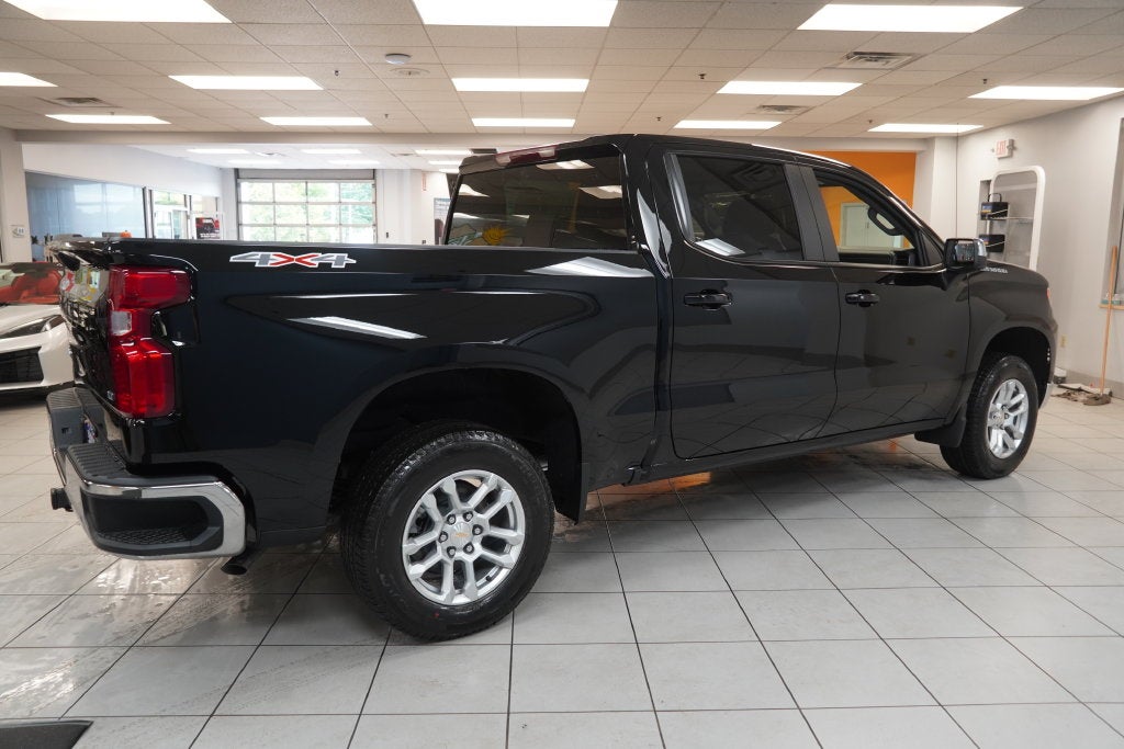 2026 Chevrolet Silverado 1500 LT LT1