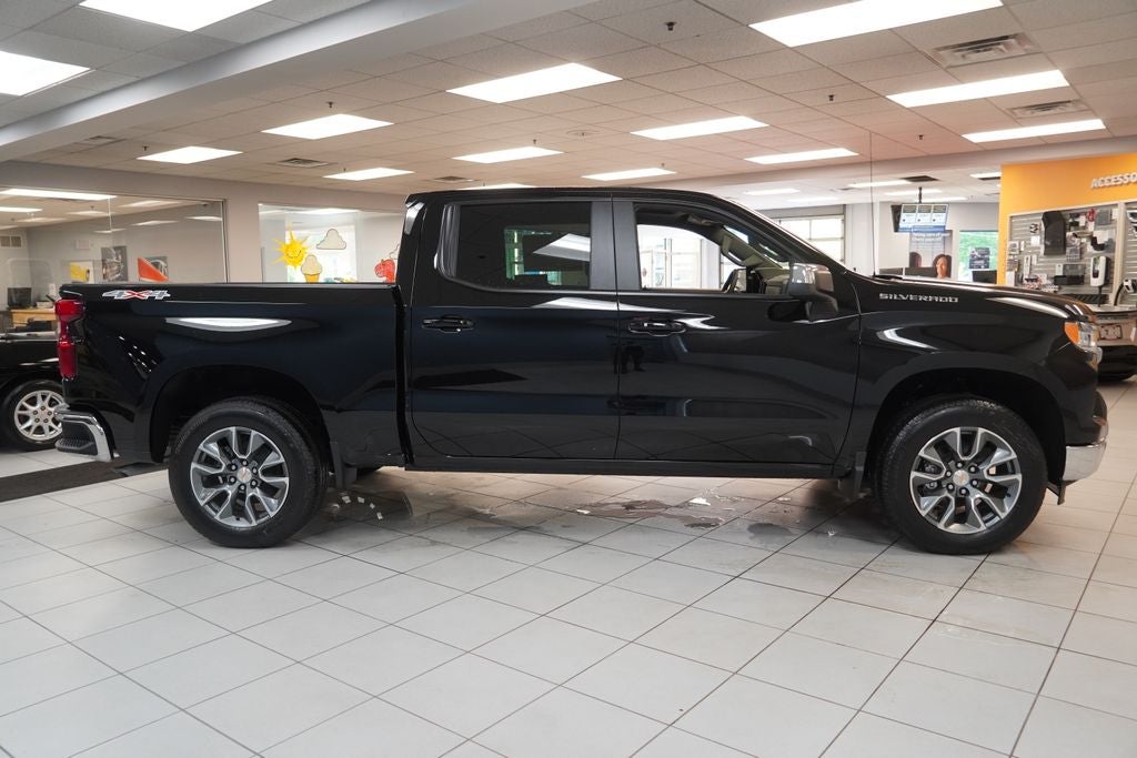 2026 Chevrolet Silverado 1500 LT LT1