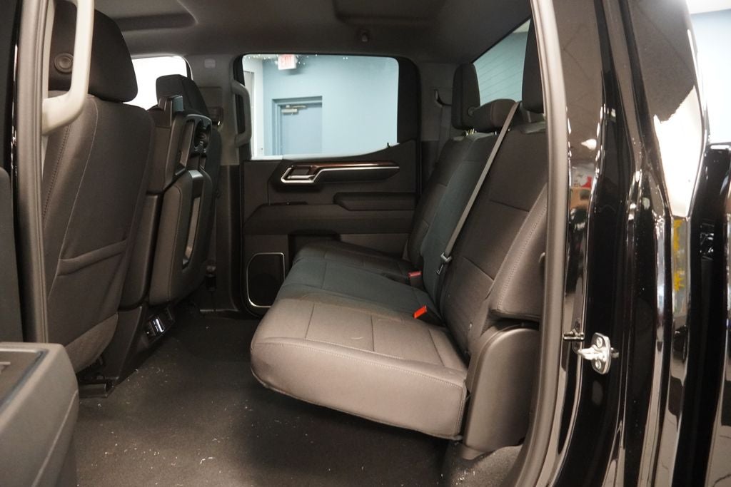 2026 Chevrolet Silverado 1500 LT LT1