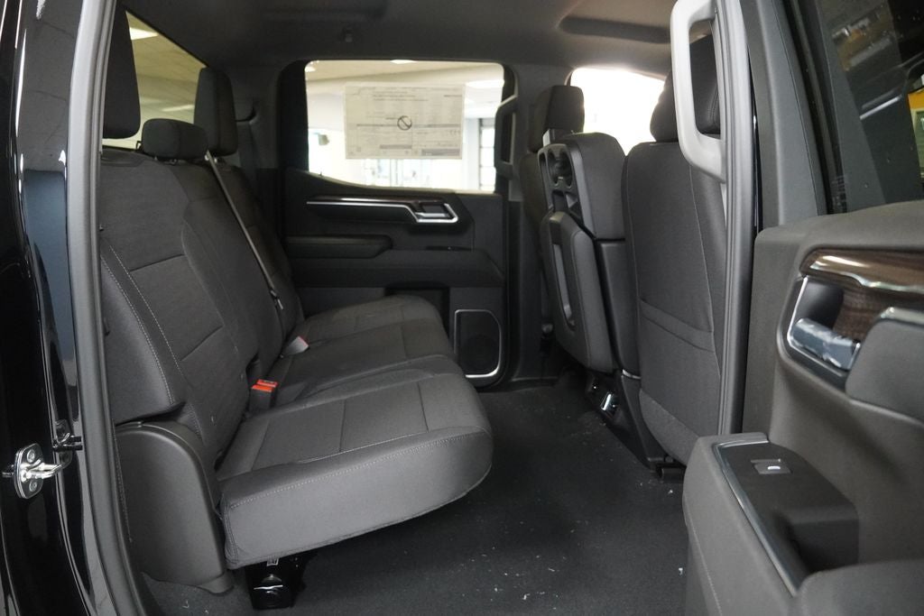 2026 Chevrolet Silverado 1500 LT LT1