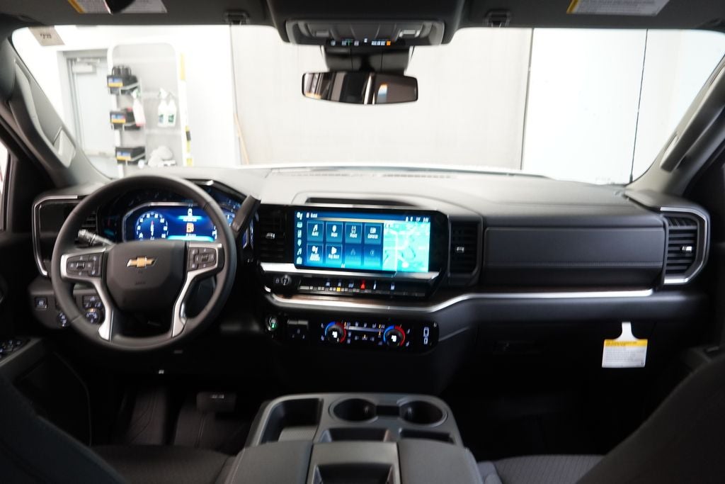 2026 Chevrolet Silverado 1500 LT LT1