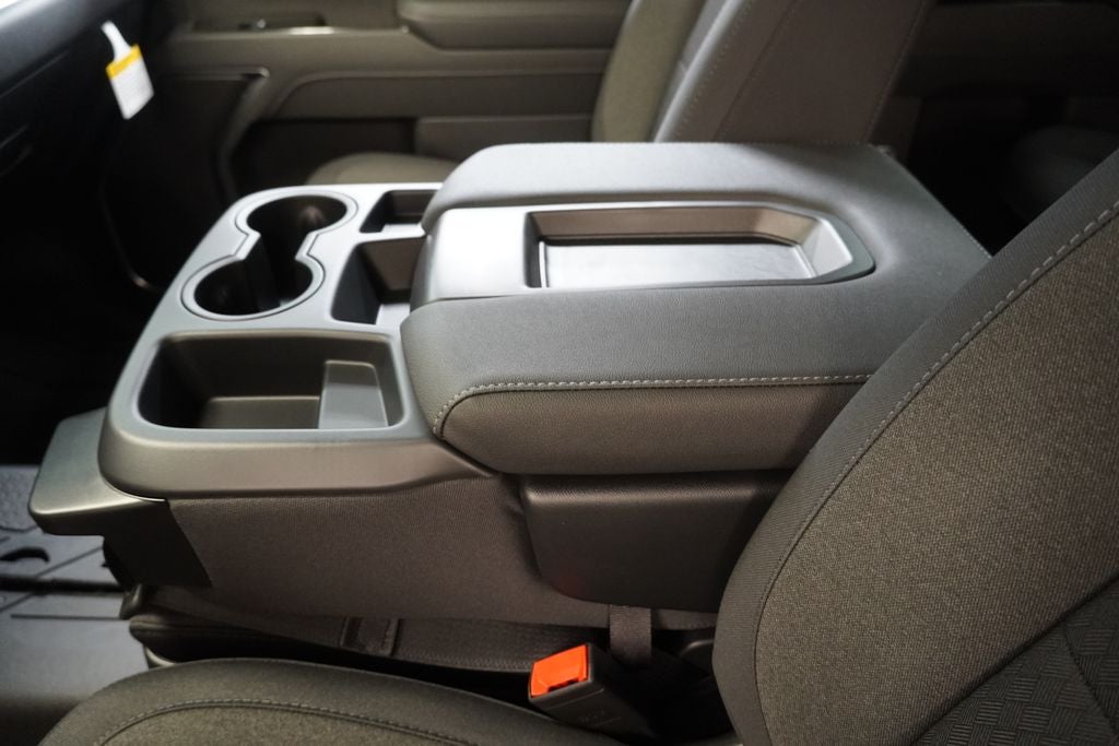 2026 Chevrolet Silverado 1500 LT LT1