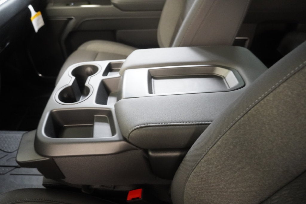 2026 Chevrolet Silverado 1500 LT LT1