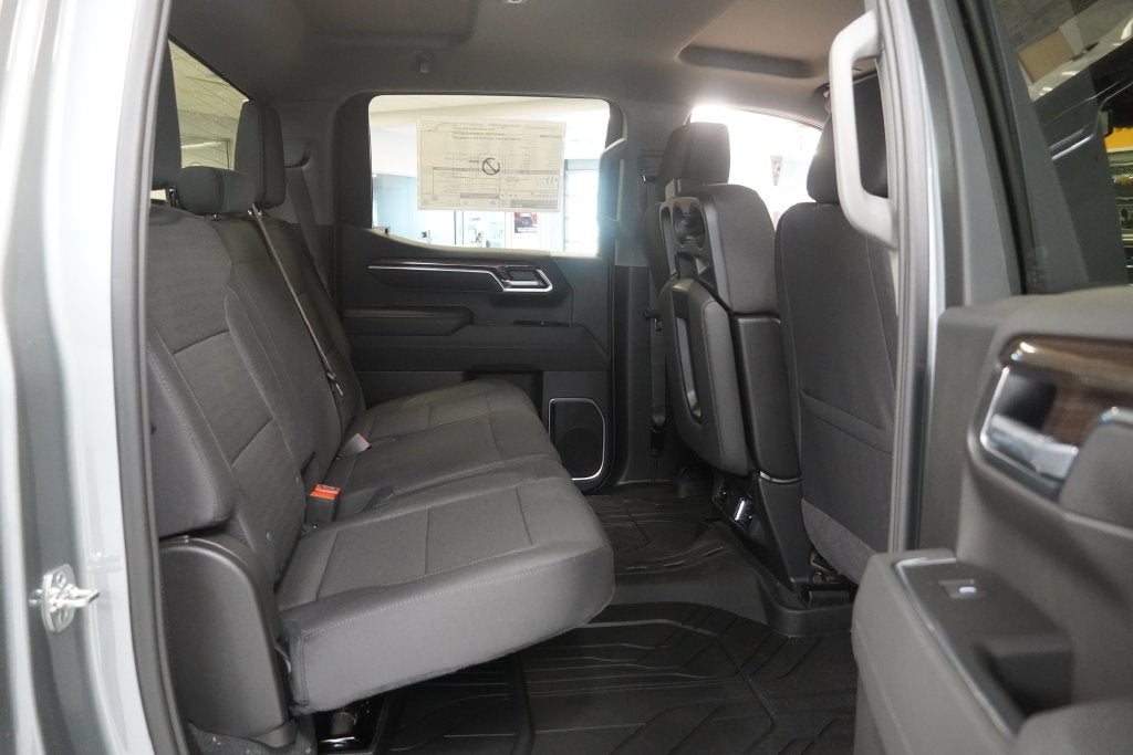2026 Chevrolet Silverado 1500 LT LT1