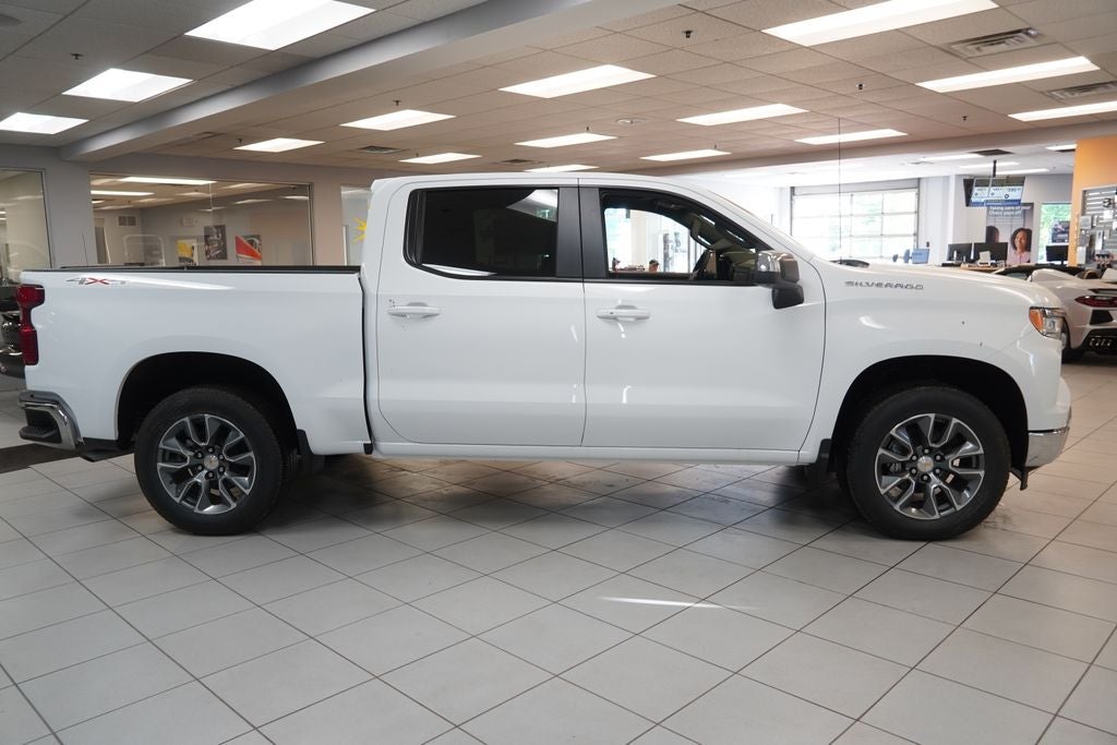 2026 Chevrolet Silverado 1500 LT LT1