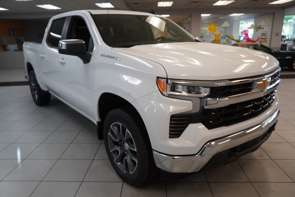 2026 Chevrolet Silverado 1500 LT LT1