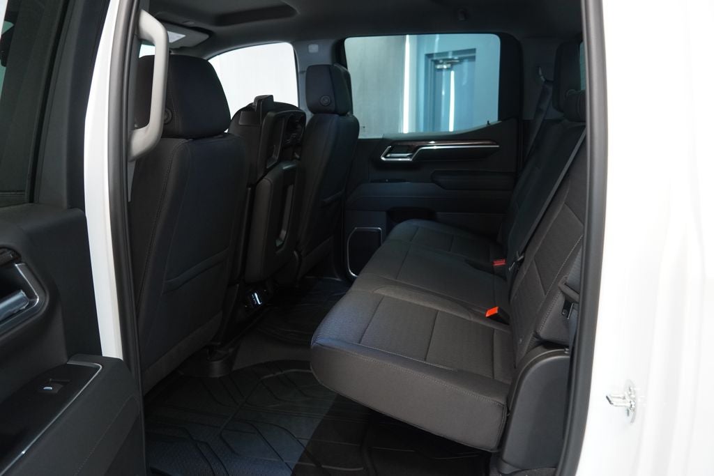 2026 Chevrolet Silverado 1500 LT LT1