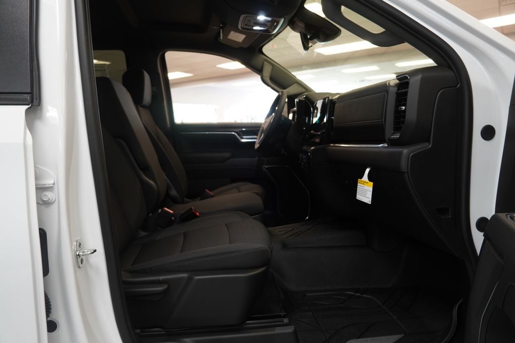 2026 Chevrolet Silverado 1500 LT LT1