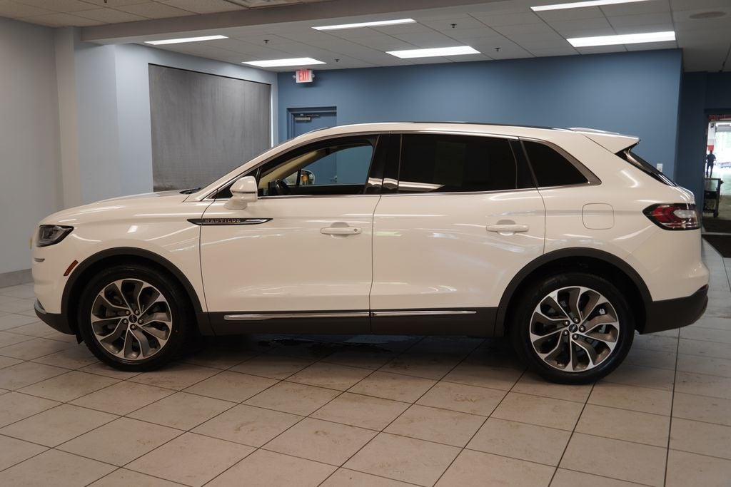 2022 Lincoln Nautilus Reserve AWD