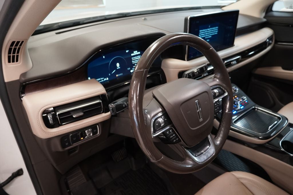 2022 Lincoln Nautilus Reserve AWD