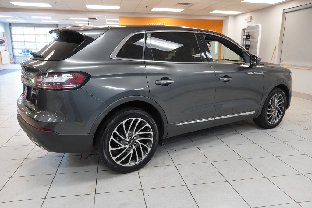 2019 Lincoln Nautilus Reserve AWD
