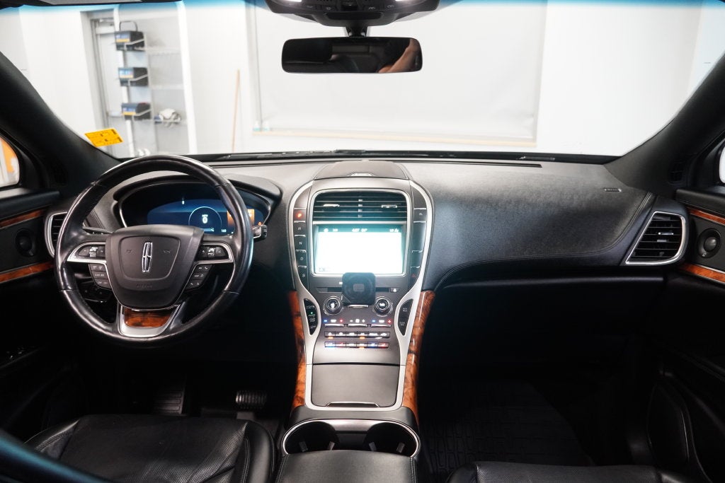 2019 Lincoln Nautilus Reserve AWD