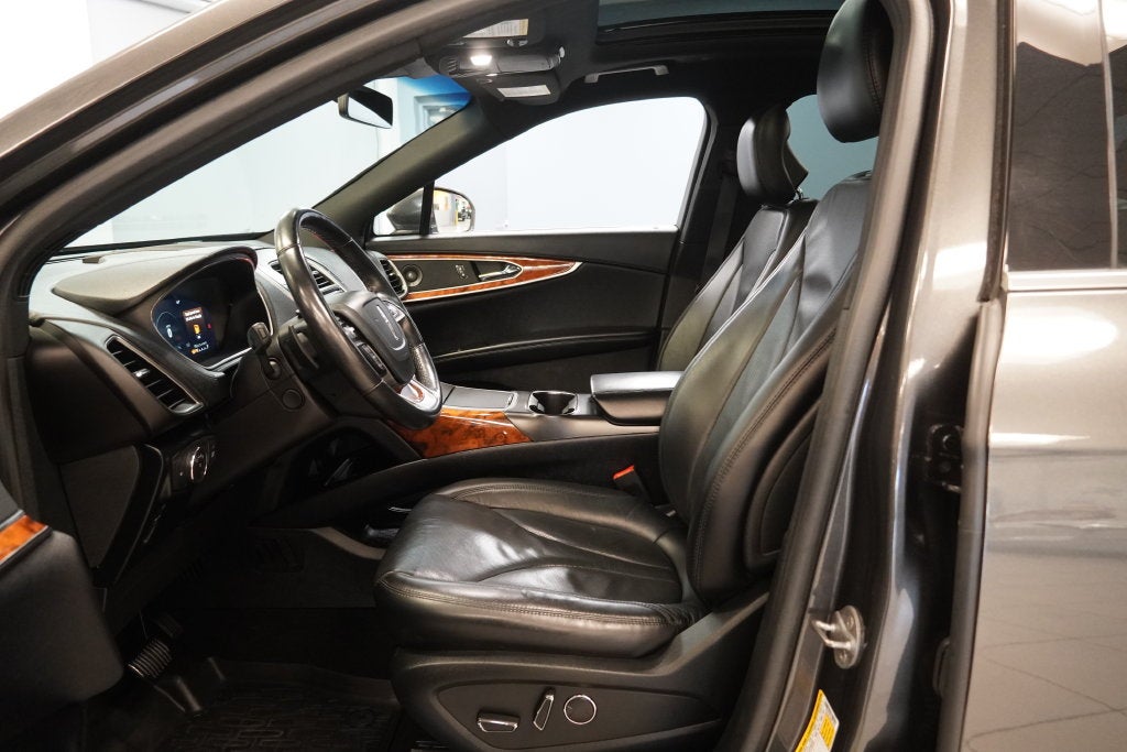 2019 Lincoln Nautilus Reserve AWD