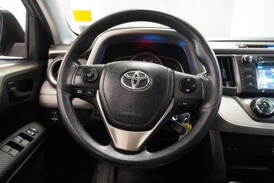 2015 Toyota RAV4 LE ( AWD )