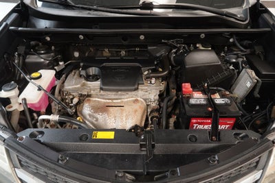 2015 Toyota RAV4 LE ( AWD )