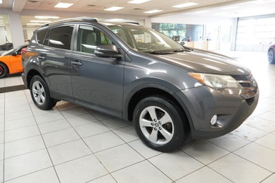 2015 Toyota RAV4 XLE ( AWD )