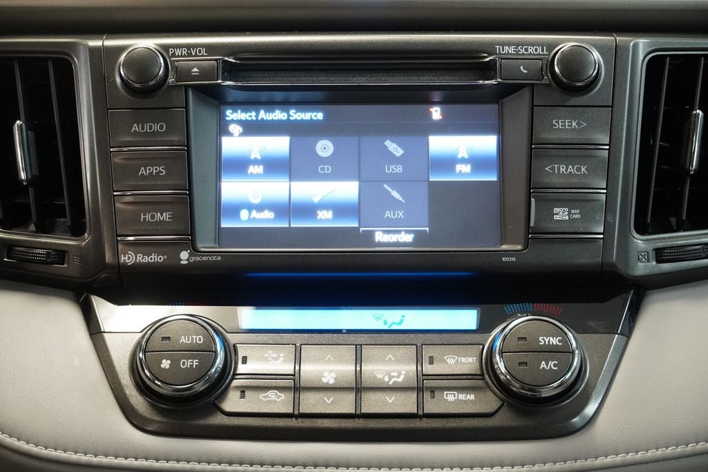 2015 Toyota RAV4 XLE ( AWD )