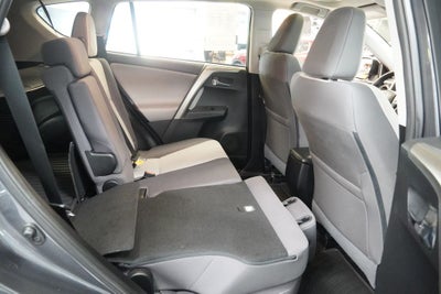 2015 Toyota RAV4 XLE ( AWD )