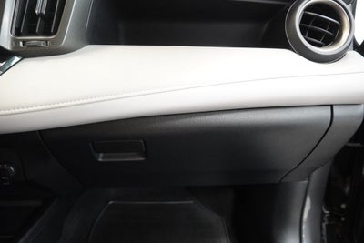 2015 Toyota RAV4 XLE ( AWD )