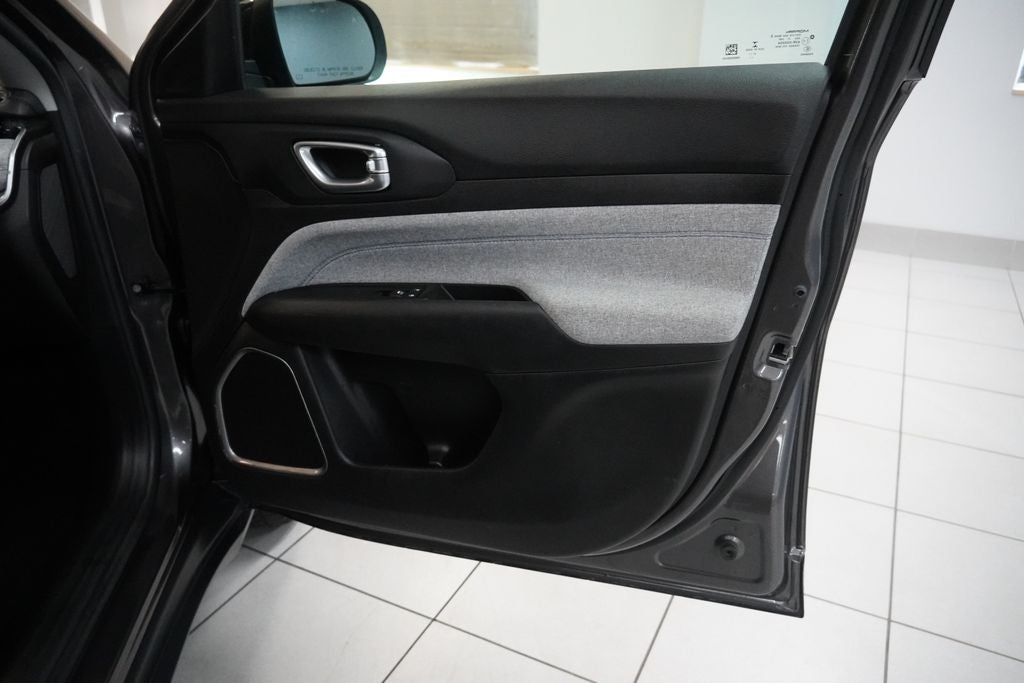 2022 Jeep Compass Latitude 4WD