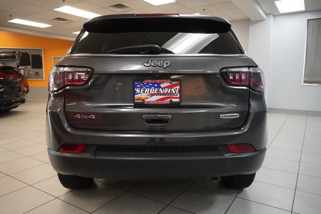 2022 Jeep Compass Latitude 4WD