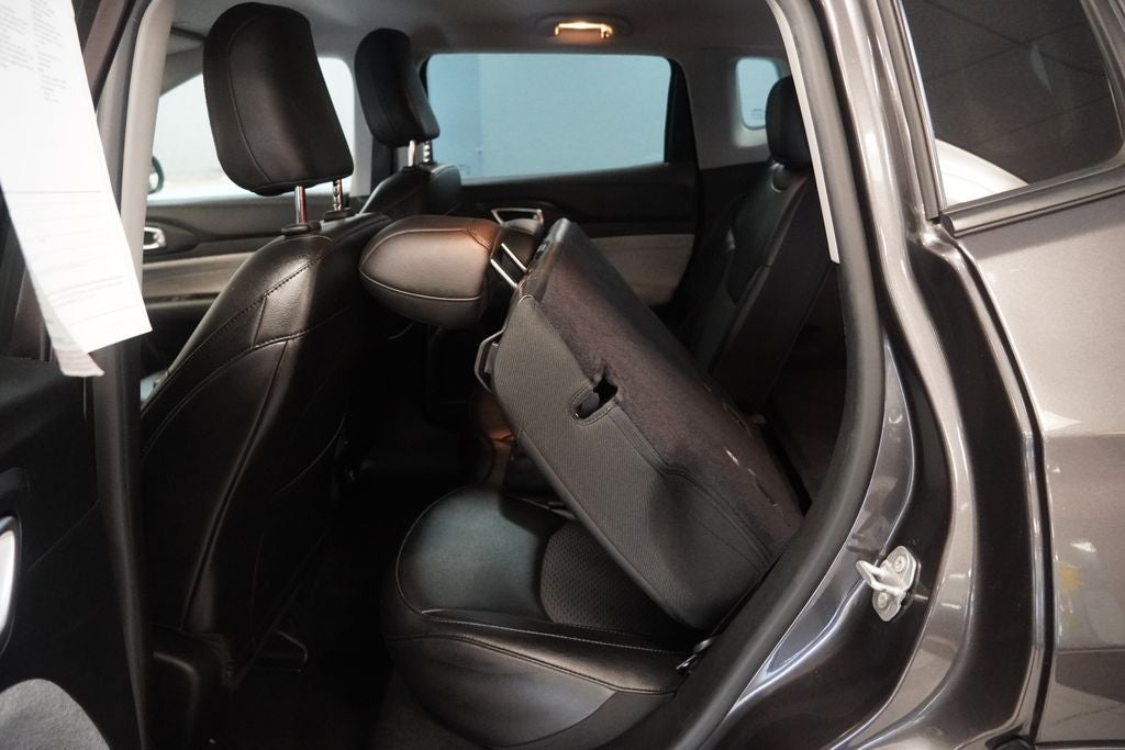 2022 Jeep Compass Latitude 4WD