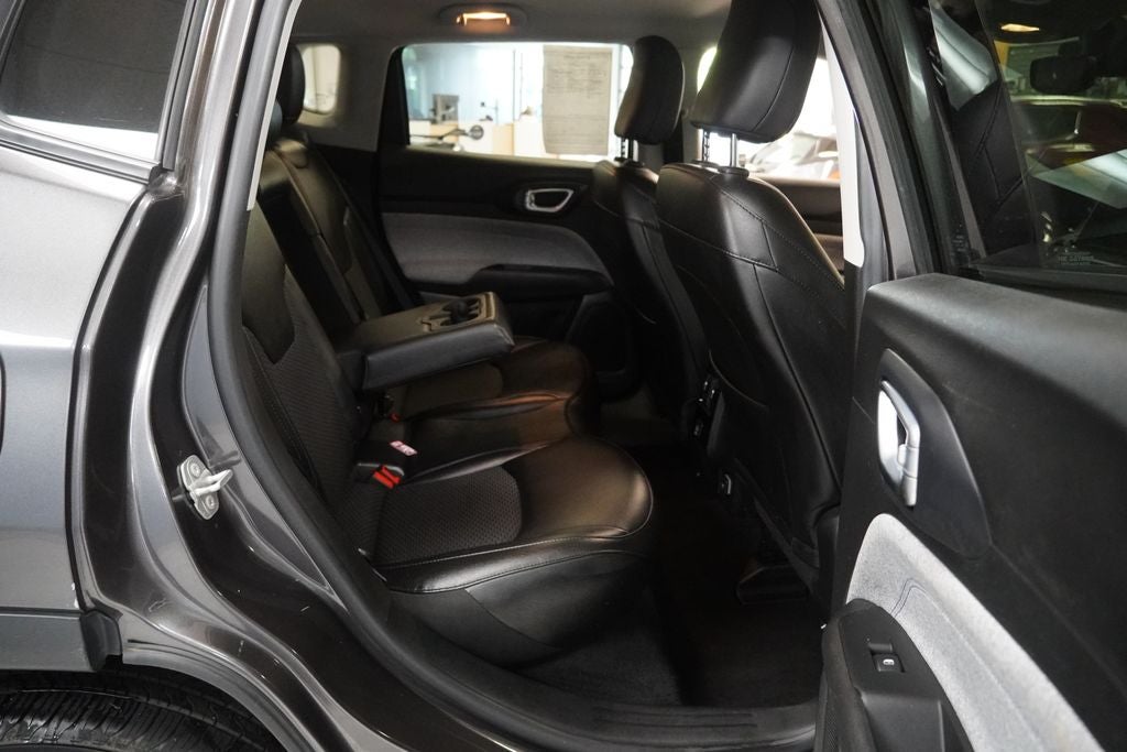 2022 Jeep Compass Latitude 4WD