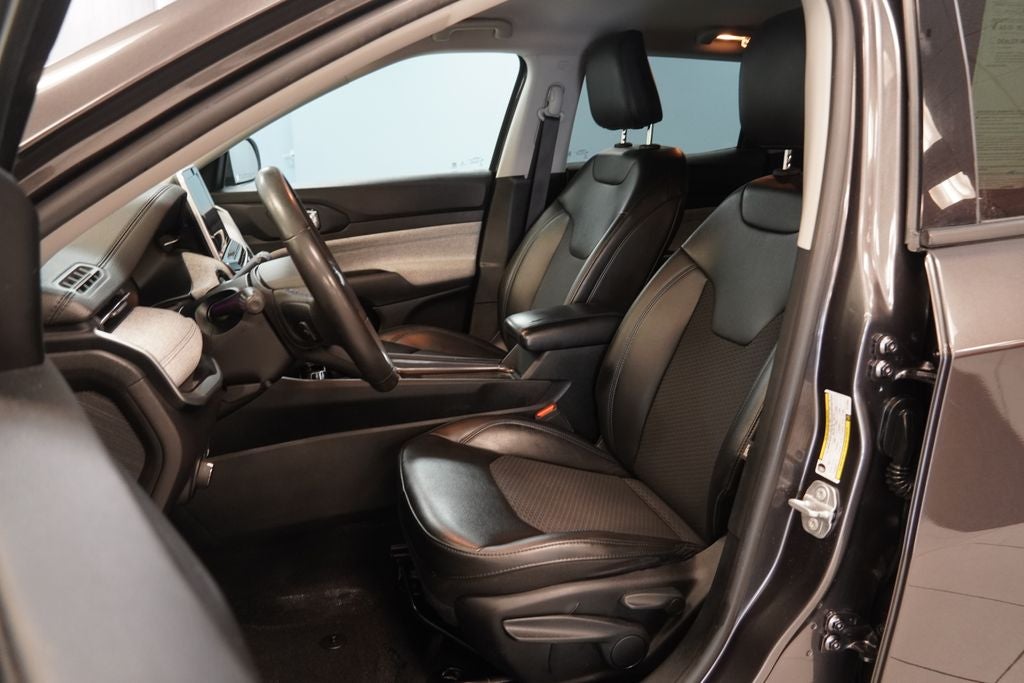 2022 Jeep Compass Latitude 4WD