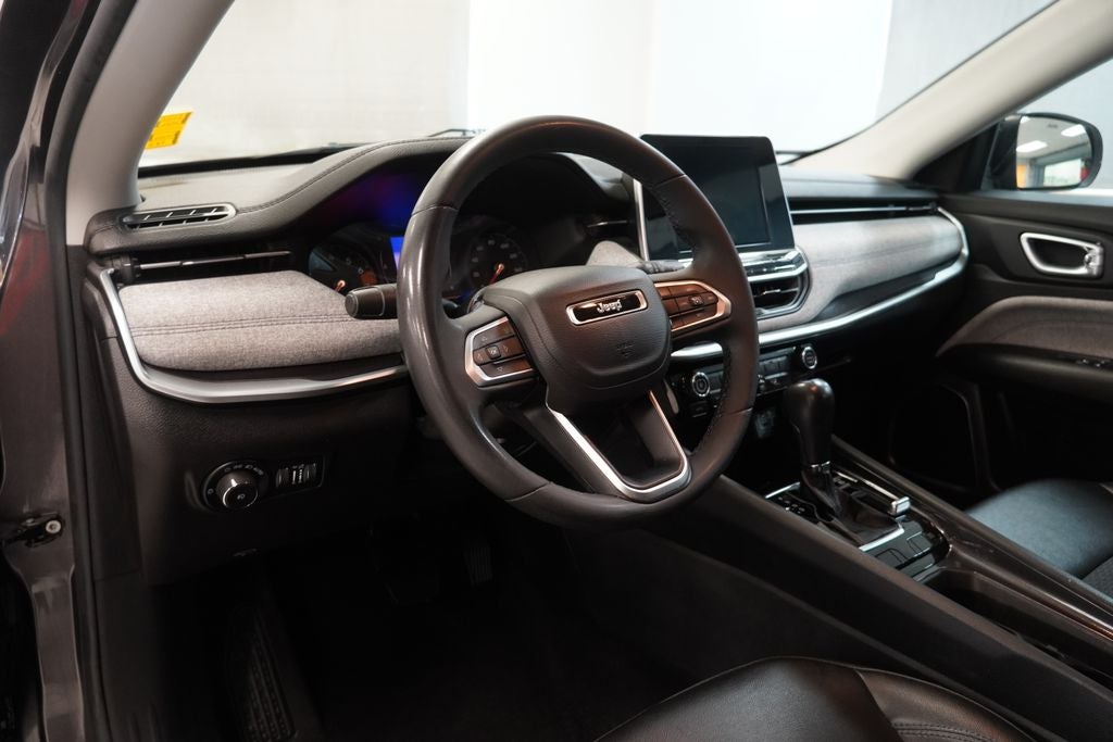 2022 Jeep Compass Latitude 4WD