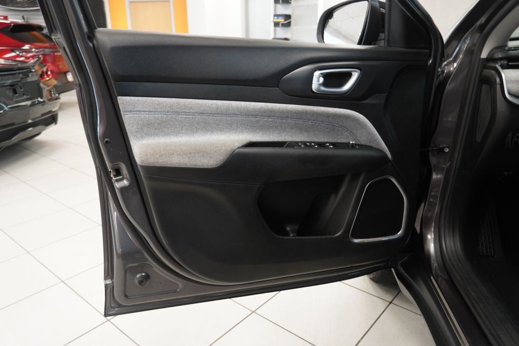 2022 Jeep Compass Latitude 4WD