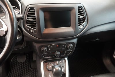 2020 Jeep Compass Latitude 4WD