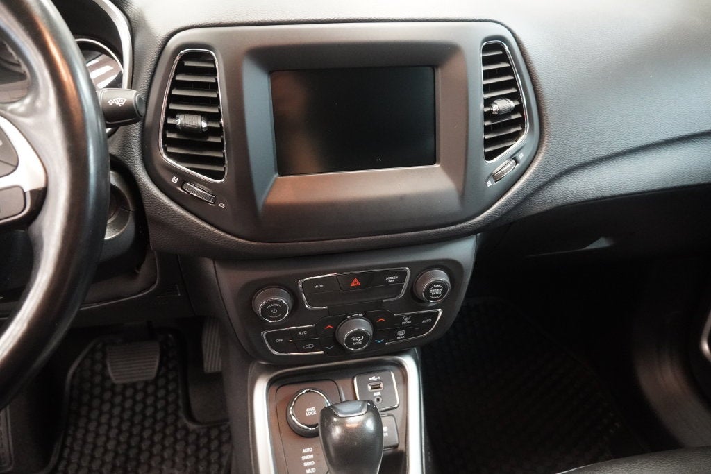 2020 Jeep Compass Latitude 4WD