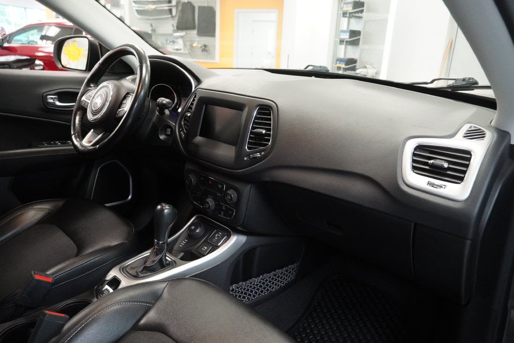 2020 Jeep Compass Latitude 4WD