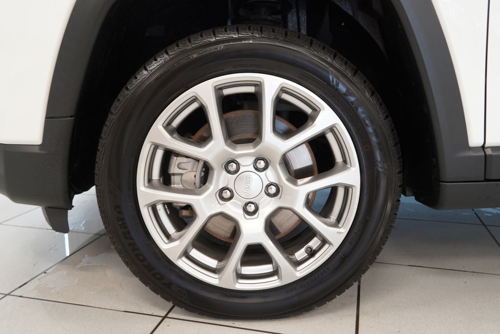 2023 Jeep Compass Latitude Lux 4WD