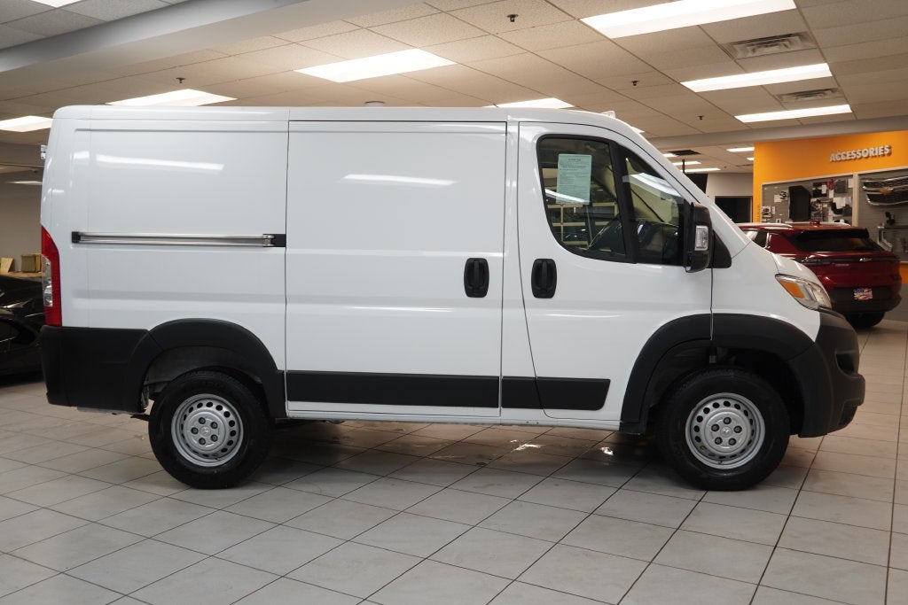 2025 RAM ProMaster 1500 Low Roof