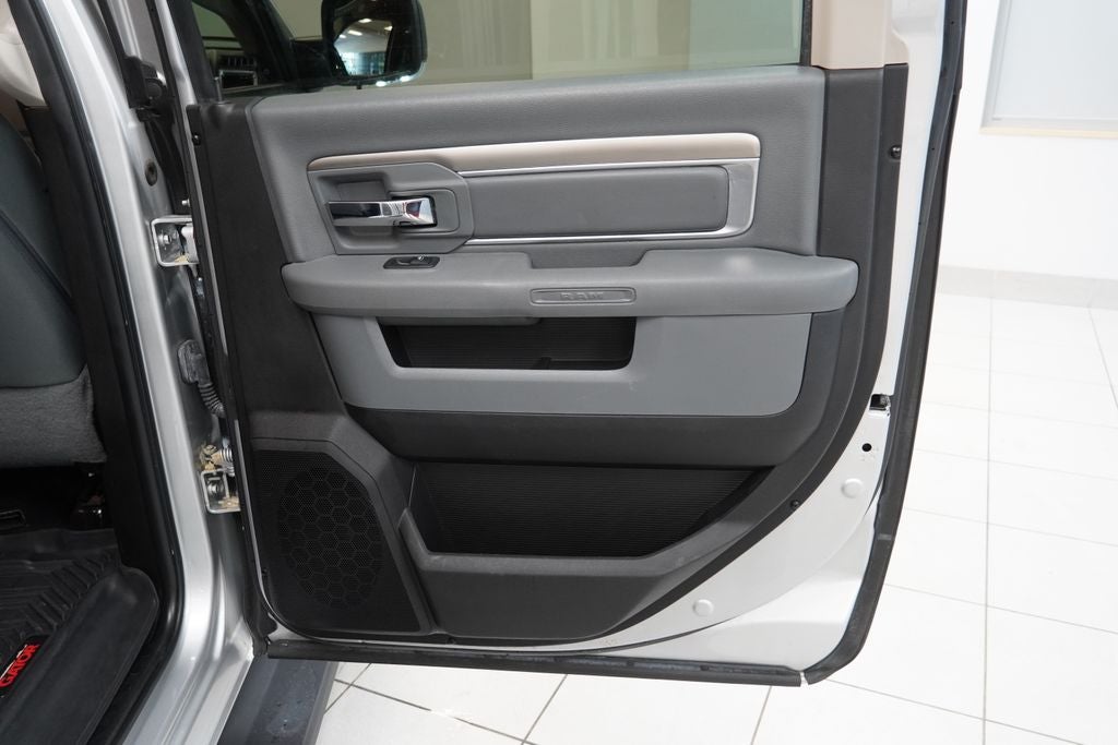 2018 RAM 1500 Big Horn CREW CAB 4X4
