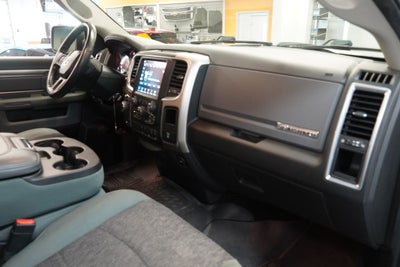 2018 RAM 1500 Big Horn CREW CAB 4X4