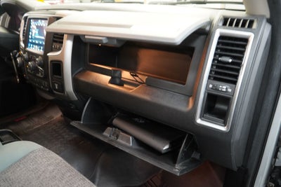 2018 RAM 1500 Big Horn CREW CAB 4X4