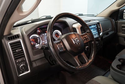 2018 RAM 1500 Big Horn CREW CAB 4X4