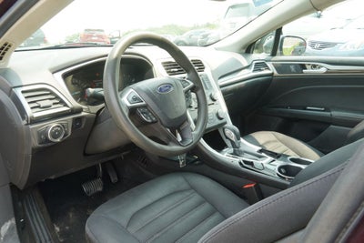 2013 Ford Fusion SE ( PRE - AUCTION SPECIAL )