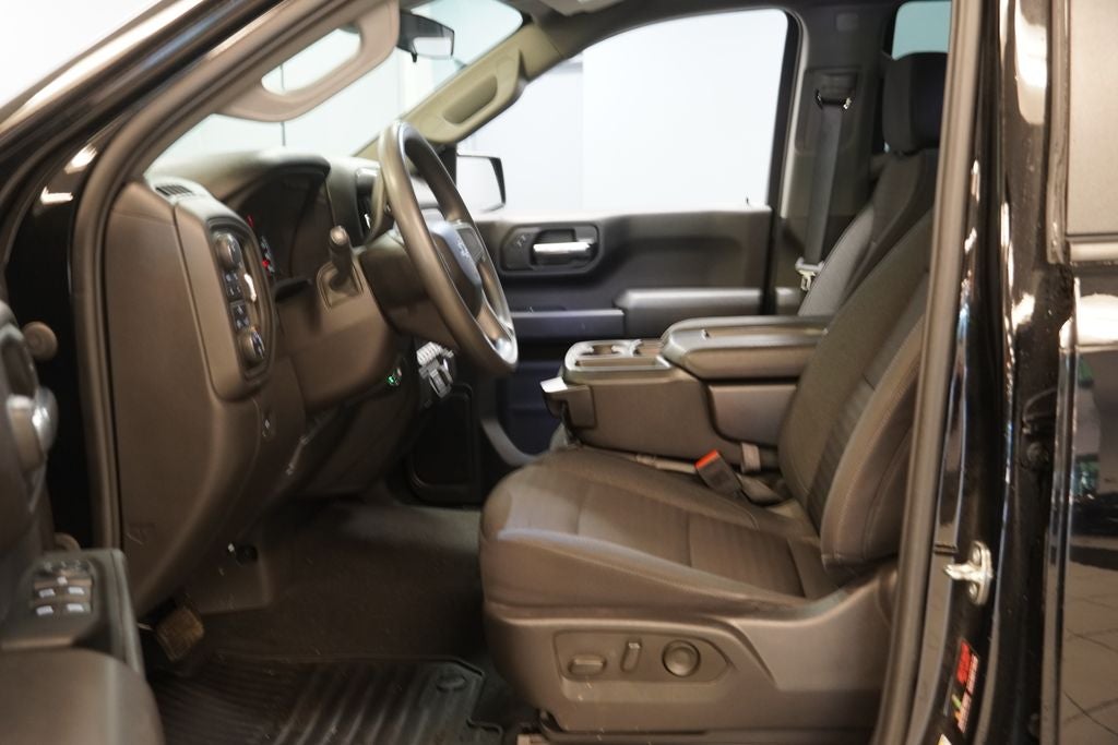 2023 Chevrolet Silverado 1500 Custom Trail Boss CREW CAB 4X4