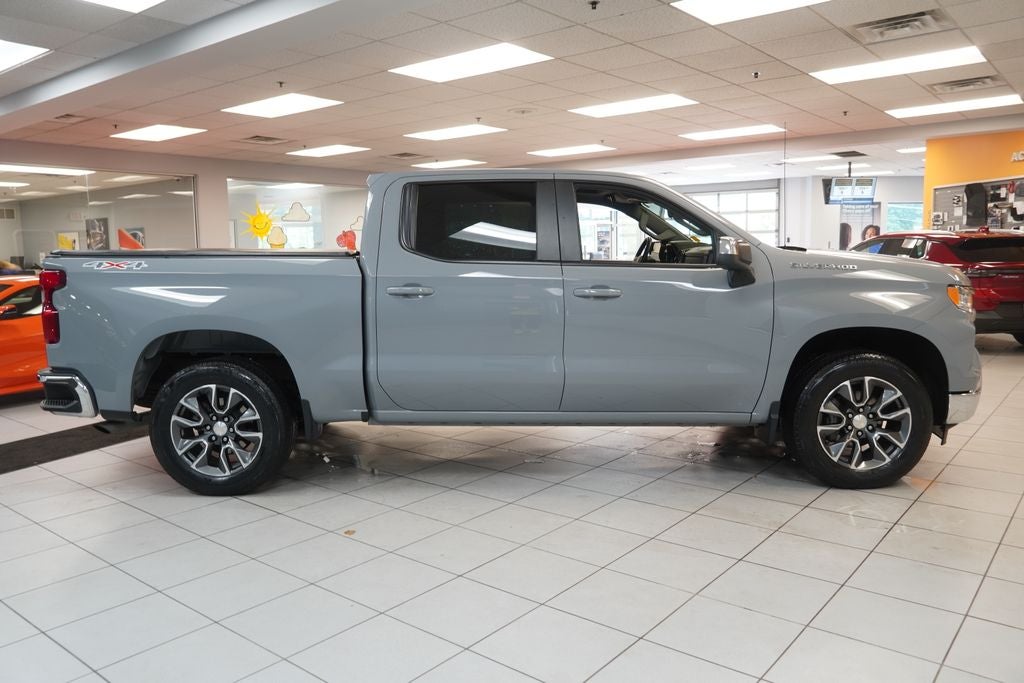 2024 Chevrolet Silverado 1500 LT CREW CAB 4X4