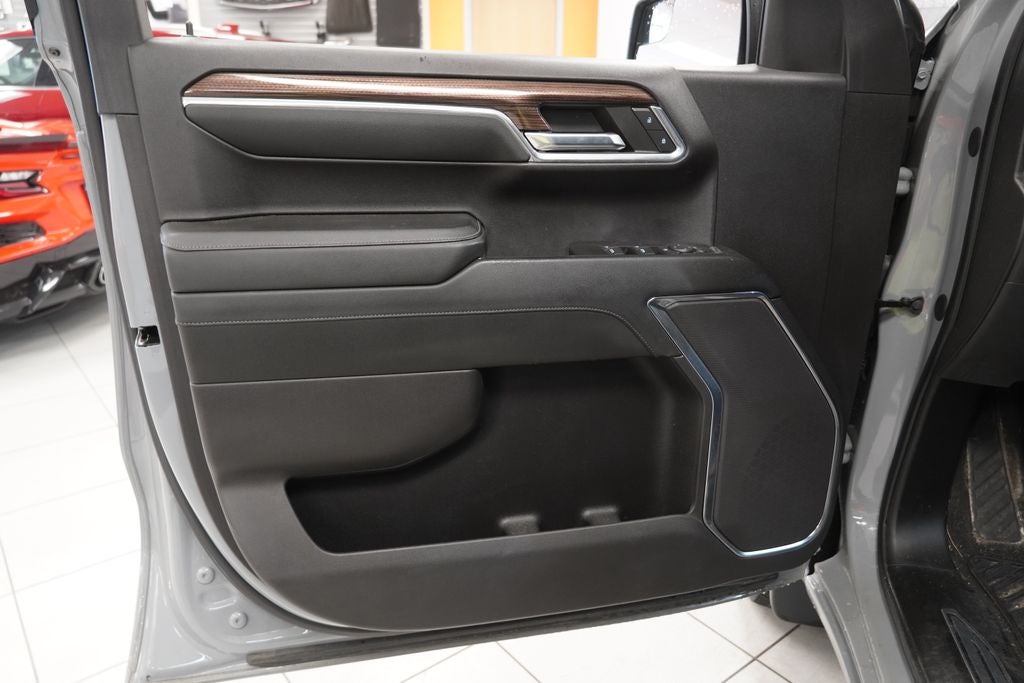 2024 Chevrolet Silverado 1500 LT CREW CAB 4X4