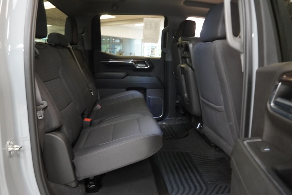2024 Chevrolet Silverado 1500 LT CREW CAB 4X4