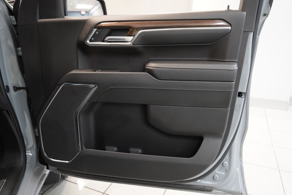 2024 Chevrolet Silverado 1500 LT CREW CAB 4X4