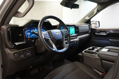 2024 Chevrolet Silverado 1500 LT CREW CAB 4X4