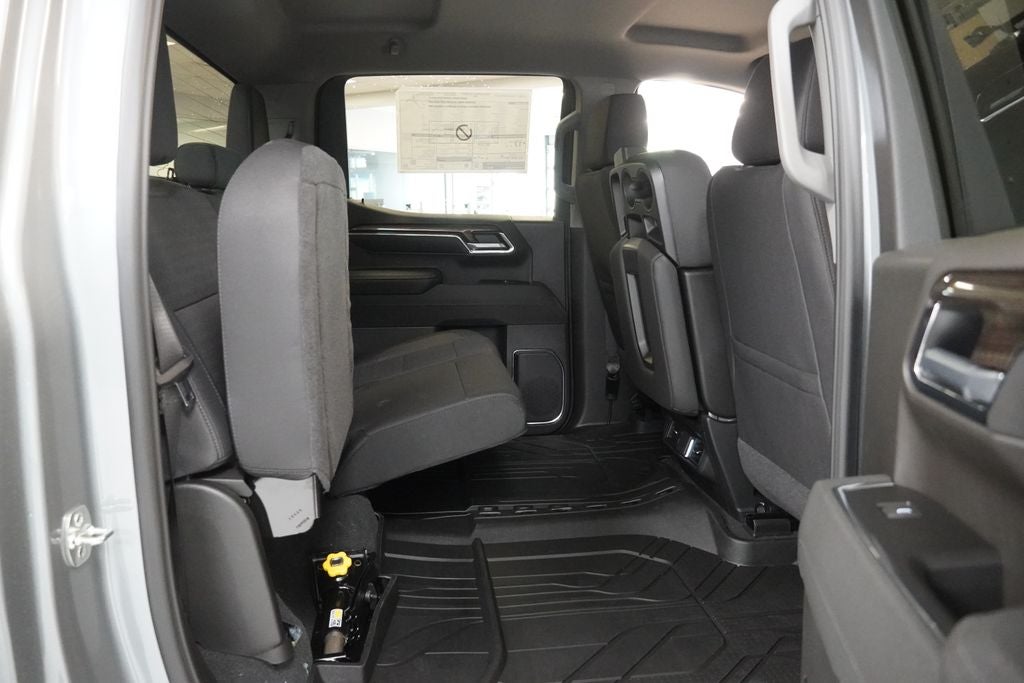 2026 Chevrolet Silverado 1500 LT LT1
