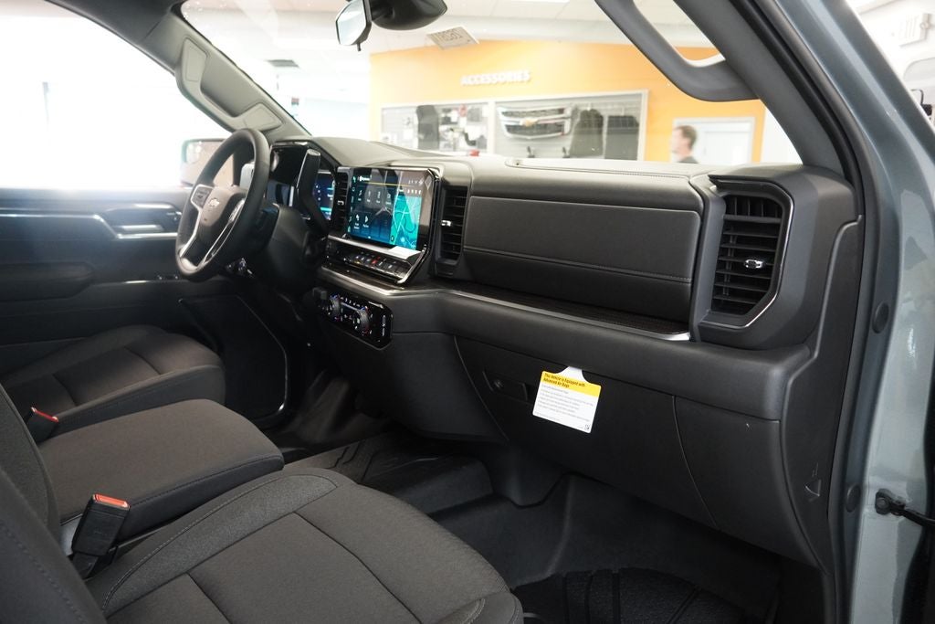 2026 Chevrolet Silverado 1500 LT LT1
