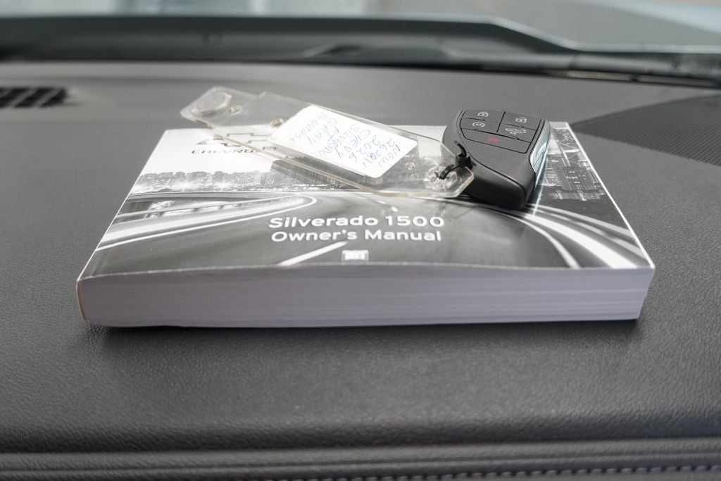 2026 Chevrolet Silverado 1500 LT LT1